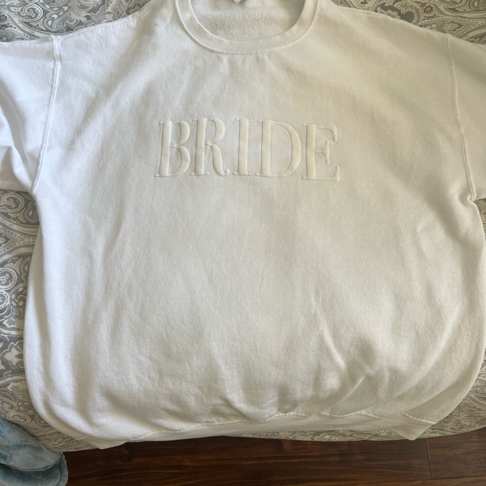 BRIDE Sweatshirt